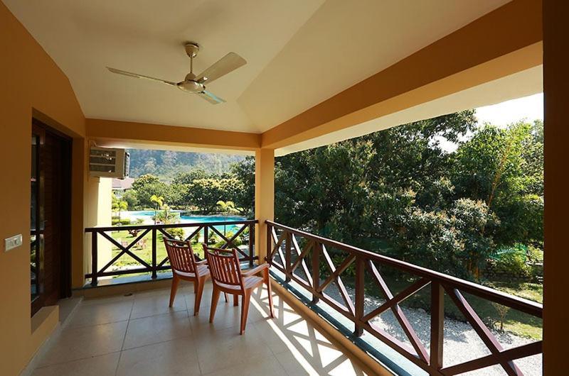 Dewdrop Mango Bloom Resort Nainital Bagian luar foto