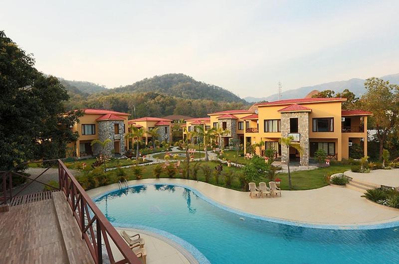 Dewdrop Mango Bloom Resort Nainital Bagian luar foto